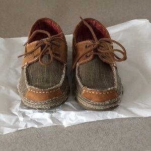 Tony Lama women’s casual shoes